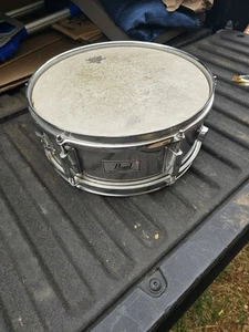 Caja de acero inoxidable vintage Pearl 13" x 6" - Imagen 1 de 9