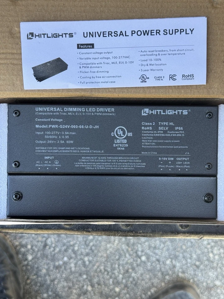 Transformador de 24 voltios, 60 vatios, regulable Foto 1 de 2