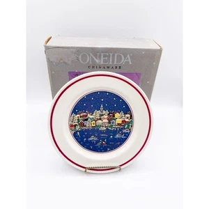 Oneida Chinaware Christmas Plates Set of 4 Carol Eldridge 1989 Holiday Village - Picture 1 of 8