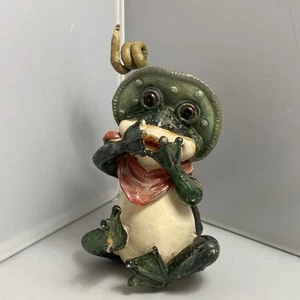 Vintage Resin Frog Statue w/Toadstool Hat Garden Outdoor Decor Shelf Sitter 5.5” - Imagen 1 de 9