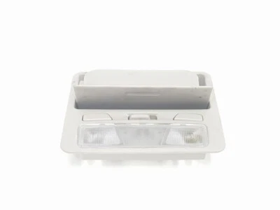 8401A041ZZ luz interior 8401A206HA 2195613 para MITSUBISHI L 200 2.5 DI-D 2006 Foto 1 de 4