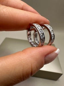 Pendientes de aro de diamantes cultivados en laboratorio de 2,03 quilates de oro blanco de 9 quilates LGSL38 - Imagen 1 de 23