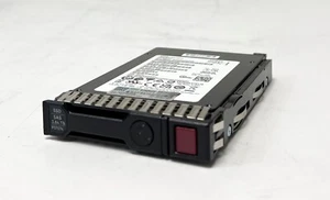 HPE DL560 & DL580 Gen10 Server 2.5" (SFF) SAS 12G SSD Upgrade Options - Afbeelding 1 van 6