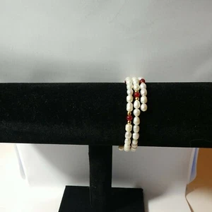 Beautiful Fresh Water pearls and Stones Bracelet  - Picture 1 of 4