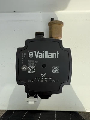 Vaillant Hocheffizienz Pumpe 0010030634 VC 104 105 126 196 VCW/VSC - Bild 1 von 4