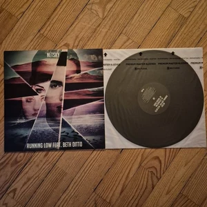 Netsky - Running Low Vinyl / LP / Schallplatte - Bild 1 von 2