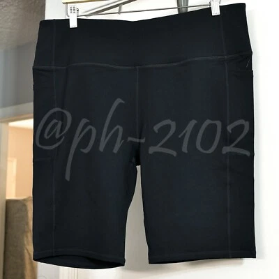 Skechers bike short ladies  in Black size L XL XXL  - Image 1 of 4