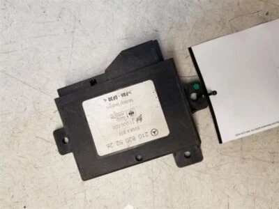 1997 Mercedes-Benz E320 - Infra-Red Control Module - 2108205226 - R318836 - Image 1 of 4