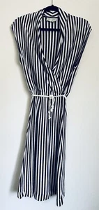 Vestido cruzado Anthropologie Saturday Sunday azul marino blanco a rayas de algodón con corbata - Imagen 1 de 6