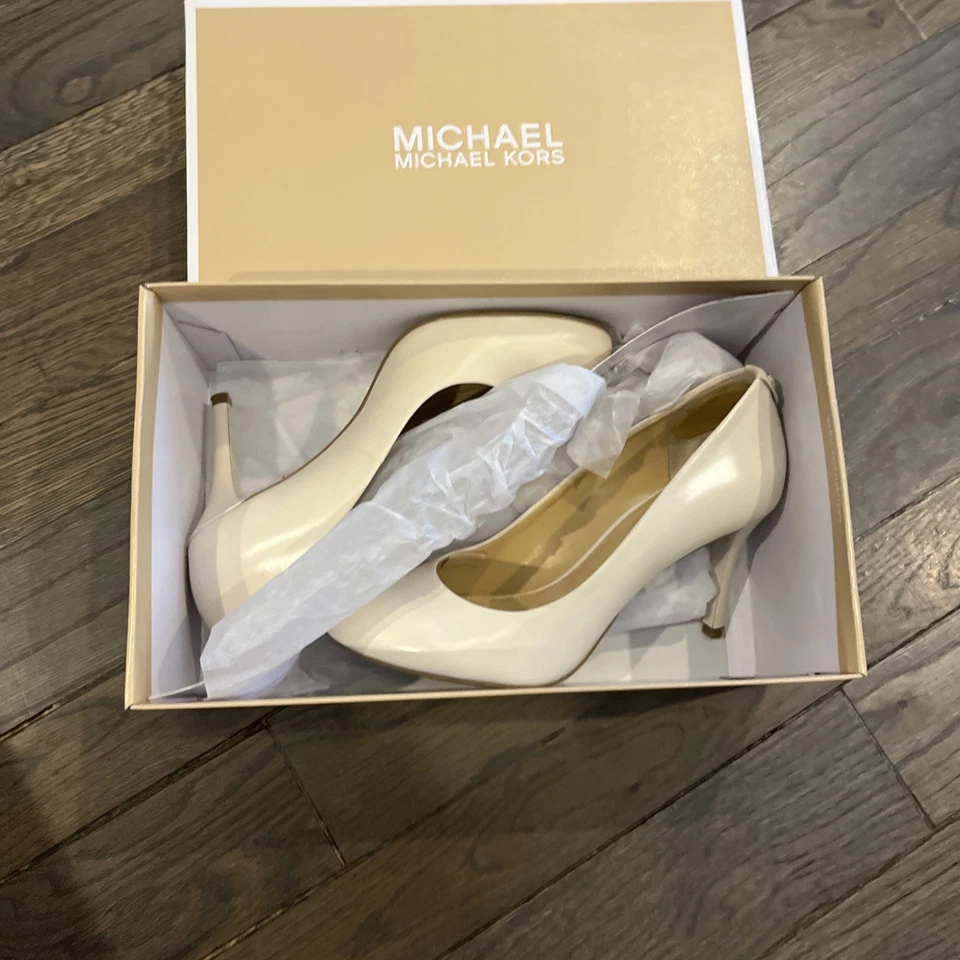 Michael Kors MK-Flex Pump Tacones Cuero Talla 6M Vainilla Nuevos en Caja Foto 1 de 4