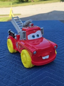 2015 Mattel Disney Pixar Cars Rescue Squad Mater Hydro Wheels Water Toy - Picture 1 of 14