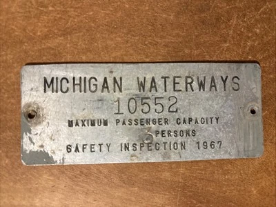 Michigan Waterways 1967 DNR etiqueta de inspección de seguridad # 10552 metal Foto 1 de 2