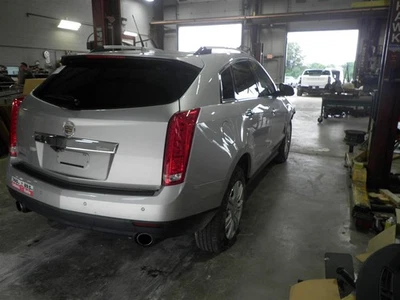 Conjunto puerta trasera derecha Cadillac SRX 2010-2012 plateado 1764 Foto 1 de 4
