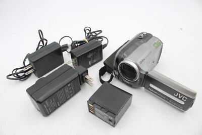 JVC Everio GZ-MG130U Hybrid 30GB HDD 34x Optical Camcorder w/power,charger,noBat - Image 1 of 4