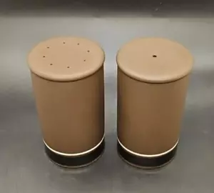 Vintage Hornsea Contrast Brown Salt And Pepper Shakers - Picture 1 of 7