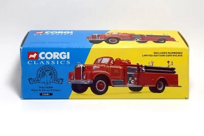 Corgi Classics 52601 1/50 Scale Malvern Mack B Series Pumper Truck Diecast - Image 1 of 4