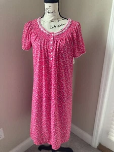 Neu mit Etikett Secret Treasures Nachthemd rosa Blumen - Größe Medium - Bild 1 von 5