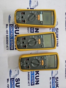 Lot of 3 : Fluke 1503 Digital Insulation Resistance Tester - Picture 1 of 3