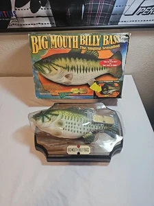 Big Mouth Billy Bass 1999 pesce cantante vintage anni 90 funzionante con scatola. Testato e funzionante. - Foto 1 di 7
