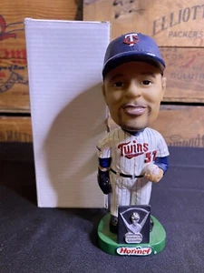 2005 Minnesota Twins Johan Santana Hormel SGA Bobblehead w/Box - AL Cy Young - Picture 1 of 13