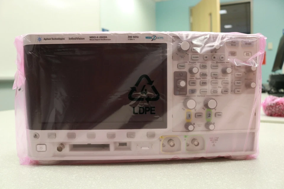 *Brand New* In the Box Agilent Technologies MSO-X 2022A 2+8 channel 200MHz scope - Image 1 of 4