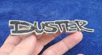 MOPAR 72 73 74 75 76 PLUMERO PLYMOUTH EMBLEMA LATERAL INSIGNIA SÍMBOLO LOGOTIPO VINTAGE OEM  Foto 1 de 4