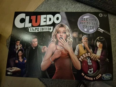 Hasbro Cluedo Liars Edition Board Game for Kids 8 and Up (E9779) - Image 1 of 2