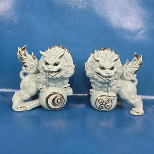 2 Estatuillas de porcelana Foo Dog Shishi Lion Yoshimi K azul dorado hechas en Japón firmadas - Imagen 1 de 16