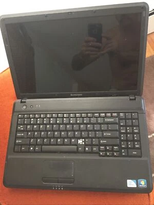 ORDENADOR PORTÁTIL LENOVO G550 para repuestos Foto 1 de 4