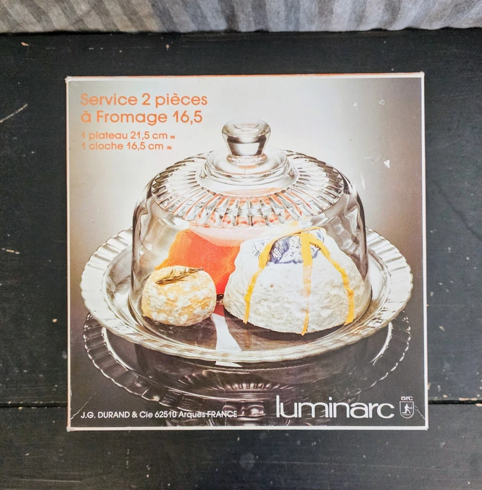 Luminarc 2 Piece Cheese Tray And Cloche Serving Set - Image 1 of 4