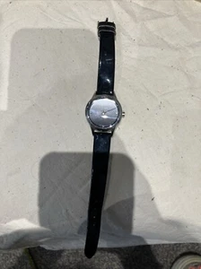 French Connection ladies quartz watch Black Strap & Face NEEDS BATTERY - Picture 1 of 7