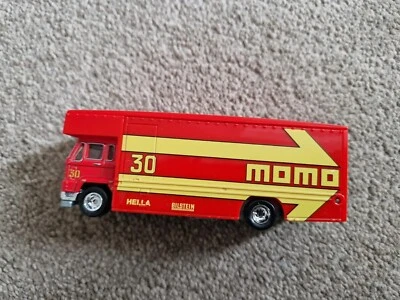 Transporte Hot Wheels Premium Team Momo Porsche 962 2018 Fleet Flyer Transporter Foto 1 de 2