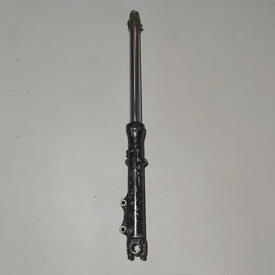 GENUINO KAWASAKI KZ1000 J 1981-83 HORQUILLA DERECHA PIERNA SOPORTE Foto 1 de 4