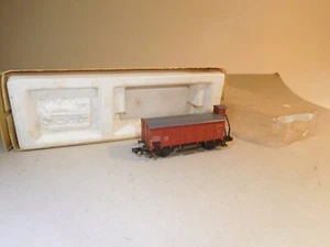 ++ SpurN Arnold 0426 gedeckter Güterwagen mit Bremserhaus - Picture 1 of 4