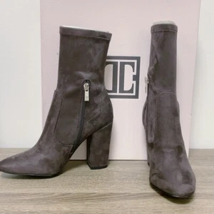 Botines para mujer Ivanka Trump Lynna tacón de bloque gris oscuro talla 5,5 M - Imagen 1 de 5