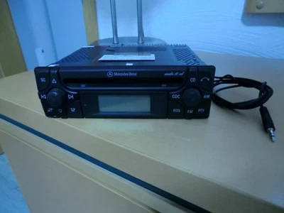  Mercedes Audio 10 CD MF2910 AUX / MP3 RADIO - Bild 1 von 4