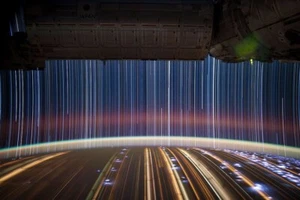 International Space Station ISS Stair Trails Earth Lights Timelapse Poster Print - Picture 1 of 1