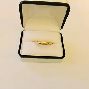 Men’s 14 K Yellow  Gold 4 MM. Wedding Band  - Picture 1 of 5