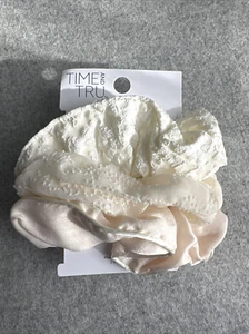 Fascia per capelli Time And Tru Hair Scrunchie set di 3 crema Cottagecore Coquette Fairy - Foto 1 di 9