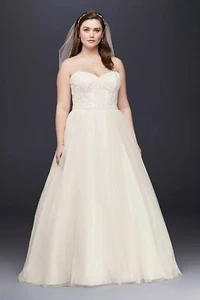 David's Bridal 22W Strapless Wedding Dress with Lace Corset Bodice STYLE# WG3633 - Picture 1 of 19