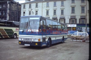 35mm slide 1985 A1 Bus Service Bus UGG920W Glasgow Buchanan St With Copyright - Foto 1 di 1