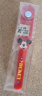 Cepillo de pelo raro Mickey Mouse niños vintage rojo nuevo Foto 1 de 4