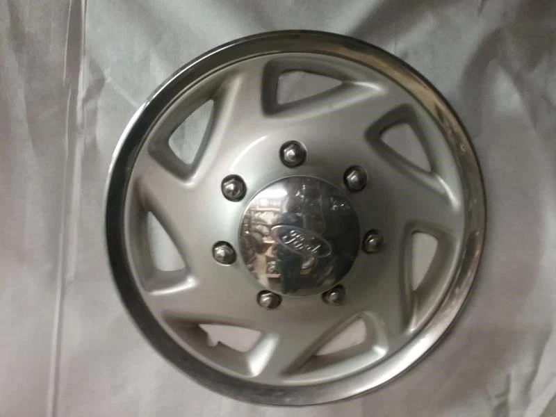 Tapacubos cubierta rueda Srw 7 radios en ángulo para furgoneta Ford E350 95-16 223922 Foto 1 de 1