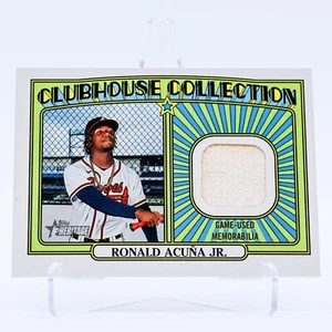 Colección Topps Heritage Clubhouse 2021 Ronald Acuña Jr. Reliquia #CCR-RA - Imagen 1 de 2