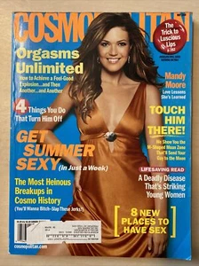 2006 MAY COSMOPOLITAN MAGAZINE - MANDY MOORE - FASHION SUPER MODELS - Picture 1 of 2