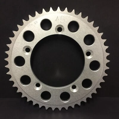 Piñón trasero aluminio 45 dientes motocross KTM 65 SX 2002-2020 Foto 1 de 4