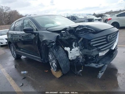 Compresor de aire acondicionado Mazda CX-9 2019 1264549 Foto 1 de 4