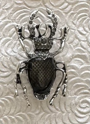 Beetle  vintage style brooch enamel on metal - Image 1 of 4