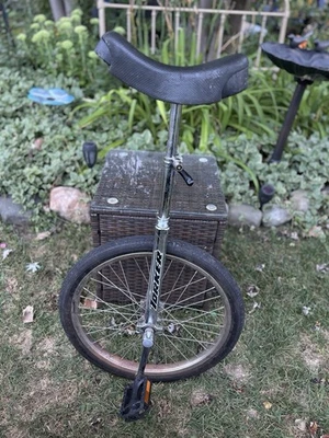 Monociclo Torker 20” de colección cuadro cromado neumático Kenda asiento original BMX de la vieja escuela Foto 1 de 4