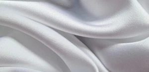 4 METRE GOOD QUALITY CREPE BACK SATIN FABRIC WHITE 150cm WIDE CHEAP ON EBAY fp - Picture 1 of 1
